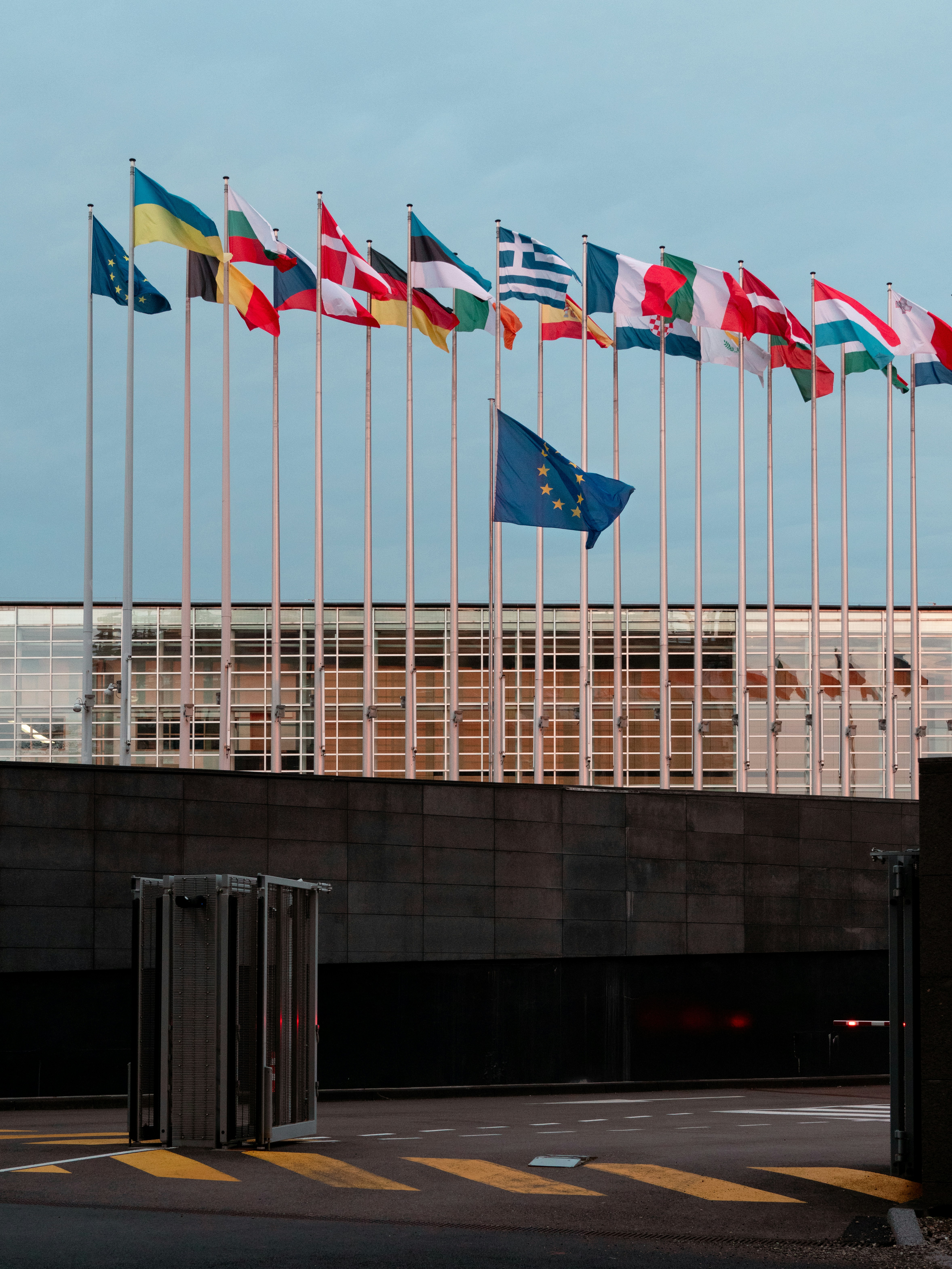 Tariffs capped at 15% for EU